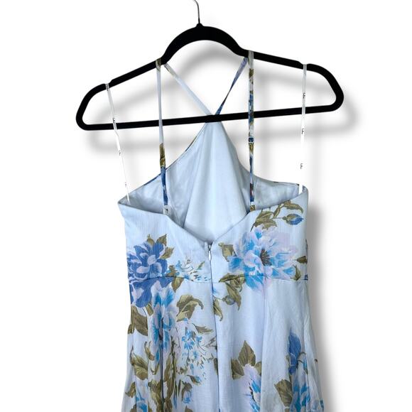 Lulus NWOT Romantic Marvel Light Blue Floral Print Halter Neck Maxi Dress Small - Picture 9 of 10